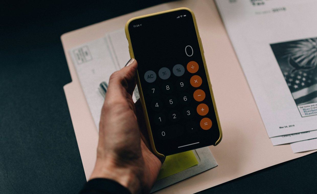 black Android smartphone