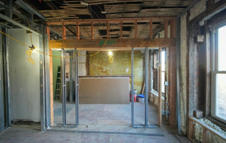 How Much Does It Cost to Gut a Room to the Studs