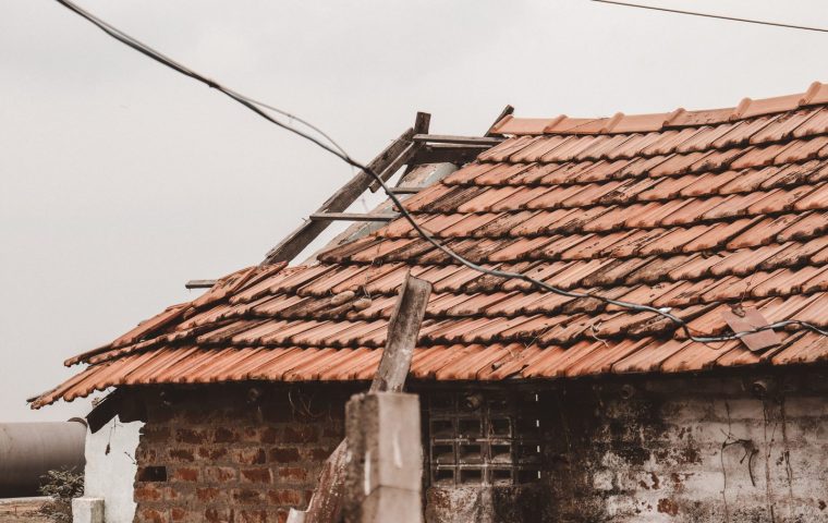 How to Tell If You Need a New Roof or Just a Repair