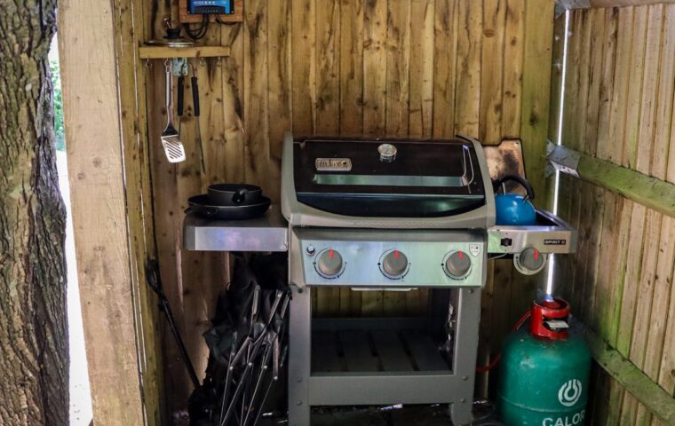 Outdoor Kitchen Cost: From a Grill Island to Full Build